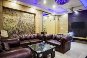 Oyo 1912 Dada Hotel New Delhi